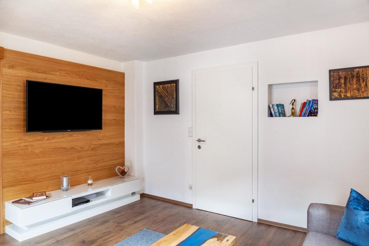 Ferienwohnung Galerie Kaiser ไมย์อาโฮเฟิน ภายนอก รูปภาพ