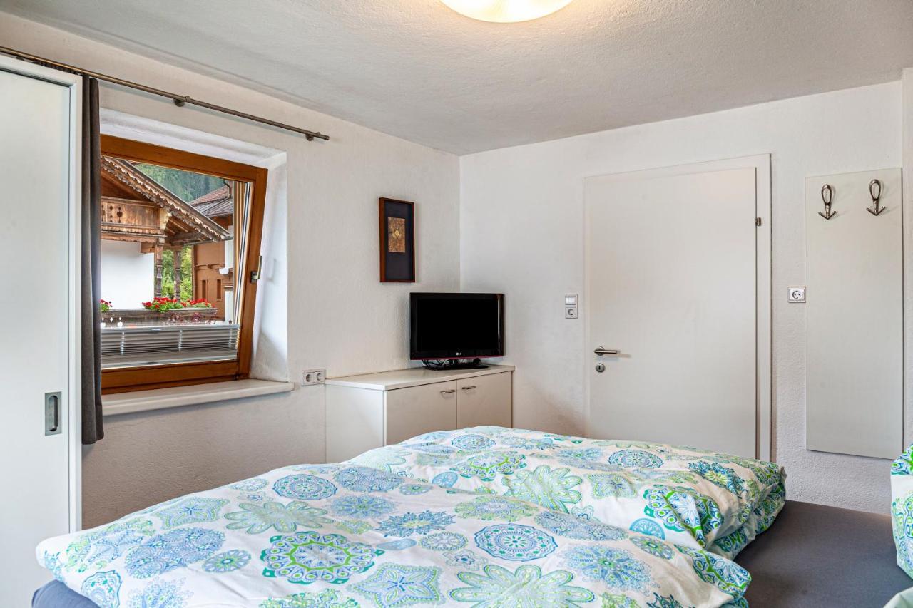 Ferienwohnung Galerie Kaiser ไมย์อาโฮเฟิน ภายนอก รูปภาพ